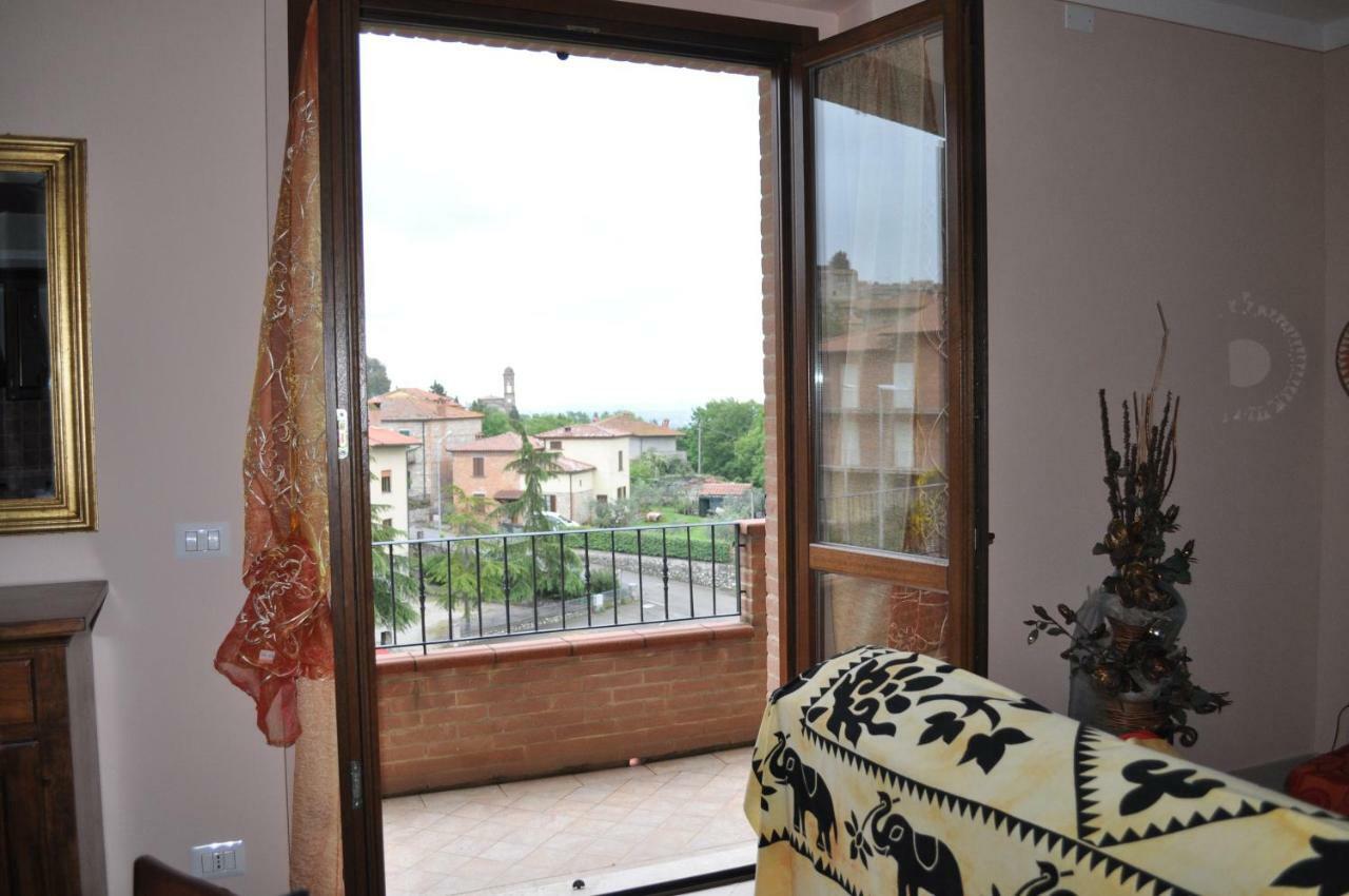 Готель La Terrazza Da Barbara Торріта-ді-Сьєна Екстер'єр фото